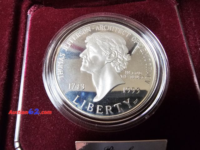Lot 44-8334p - 1993-S 250TH ANNIVERSARY THOMAS JEFFERSON 90% SILVER PROOF DOLLAR. COMES IN ORIGINAL US MINT PACKAGING AND BOX.-NT