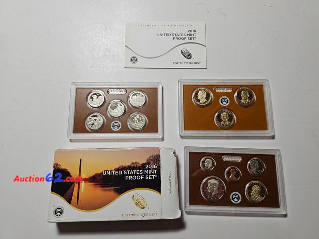 Lot 44-8543g - VERY PRICEY HUGE 2016 PROOF SET W/WORLD WAR II CODE TALKERS SACAGAWEA DOLLAR, RICHARD M. NIXON, GERALD R. FORD AND RONALD REAGAN PRESIDENTIA...