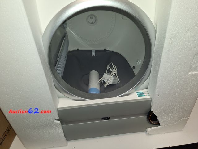 Lot 44-7383p - Self cleaning litter box upgraded robot Automatic litter box for multiple cats, 65L + 9L extra large  E-Commerce Return, A basic inspection ...