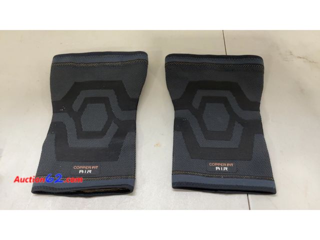 Lot 44-1691j - Copper Fit Air Knee Sleeves Pair Not Tested See All Photo's Appears New, A basic inspection has been given to this item. Sold AS-IS.