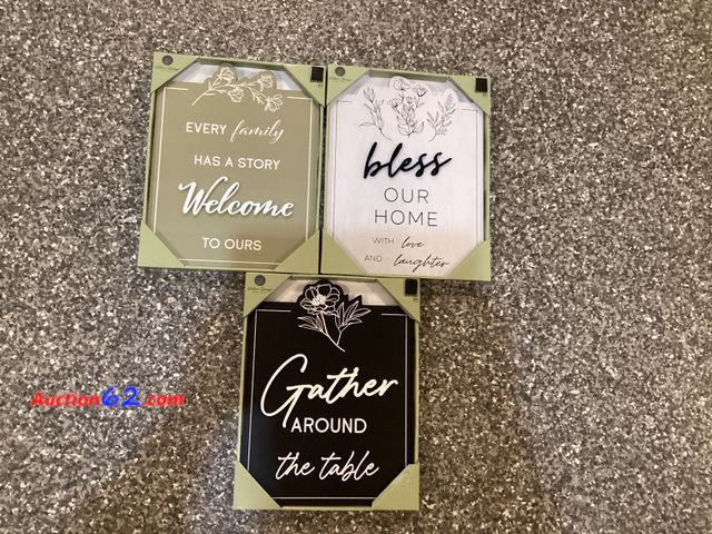 Lot 44-7718b - Lot of (3) pieces of wall art.  Appears New, A basic inspection has been given to this item. Sold AS-IS. See All Photo's