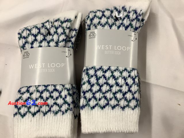 Lot 44-7550p - 4 pair of women’s west loop butter socks size 4-10. NEW. 2 pair each color. See All Photo's Not Tested Never opened, Factory Sealed
