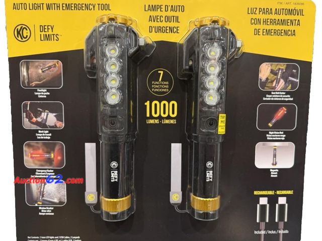 Lot 44-635j - EMG-Infinity-X1 Hybrid LED Lantern 1000 Lumen
 See All Photo's E-Commerce Return, A basic inspection has been given to this item. Sold AS-IS...