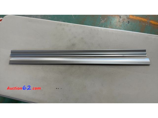 Lot 44-4067w - Lot of 2 Aluminum Extrusion Strips Not Tested See All Photo's Appears New, A basic inspection has been given to this item. Sold AS-IS.