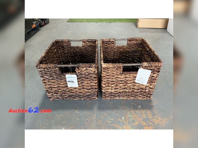 Lot 44-807i - Brightroom Woven Abaca Crate - Storage Collection See All Photo's Not Tested Appears New, A basic inspection has been given to this item. So...