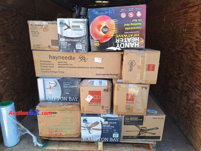 Lot 44-7031f - Salvage Pallet, contains broken or incomplete items