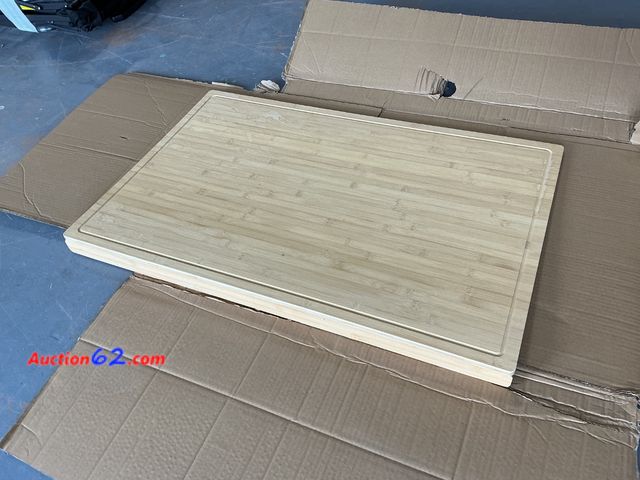 Lot 44-568e - Large Bamboo Cutting Board with Juice Groove Not Tested See All Photo's E-Commerce Return, A basic inspection has been given to this item. S...