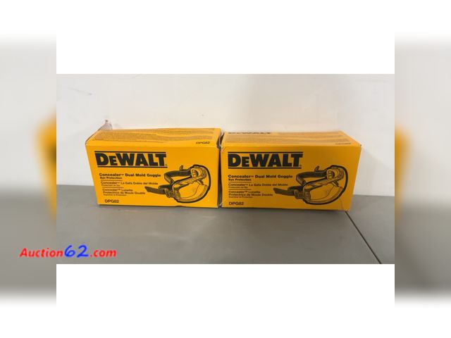 Lot 44-1977i - DeWalt Concealer Dual Mold Goggle DPG82 Lot of 2 Not Tested See All Photo's E-Commerce Return, A basic inspection has been given to this ite...