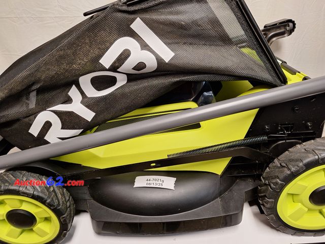 Lot 44-7021g - RYOBI ONE+ 18V HP brushless 20 in. cordless battery walk behind self-propelled lawn mower w/(2) 6.0 Ah batteries and charger E-Commerce Retu...