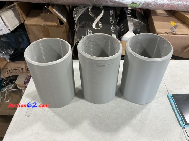 Lot 44-1140p - Mix lot of Flexible Tubing E-Commerce Return, A basic inspection has been given to this item. Sold AS-IS. See All Photo's Not Tested