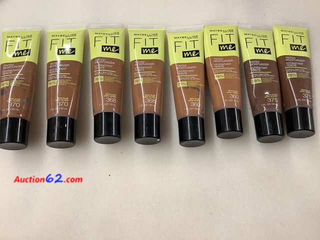 Lot 44-7537t - Lot of 8 maybelline fit me tinted moisturizer 360 370 368 375. 2 of each color.Tubes have sticker residue. E-Commerce Return, A basic inspec...