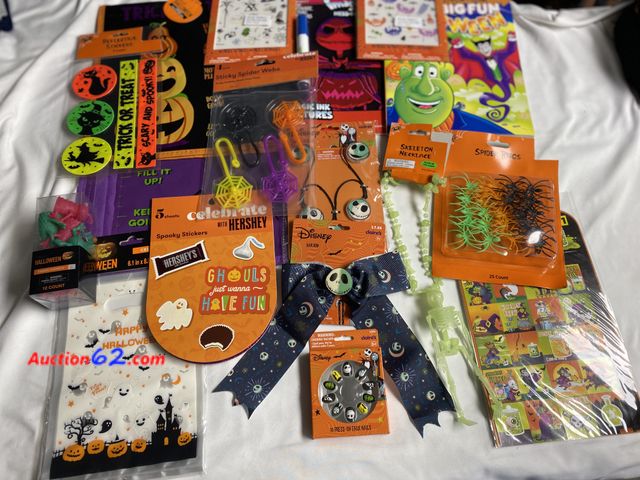 Lot 44-3600m - Assortment of Halloween items. Disney Nightmare before Christmas hair bow. Disney Nightmare before Christmas 10 press on nails for kids. Dis...