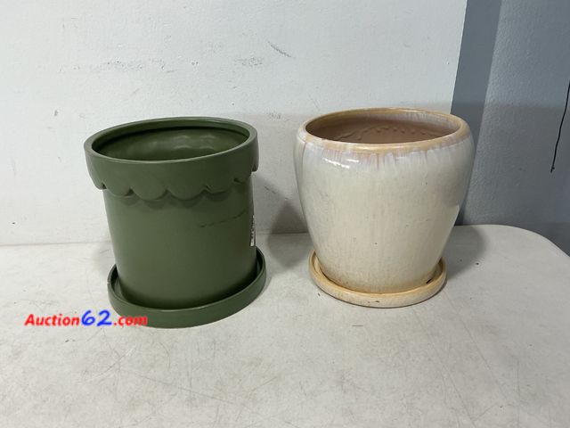 Lot 44-693f - Threshold Ceramic Planters with Saucers Set of 2 See All Photo's Not Tested E-Commerce Return, A basic inspection has been given to this ite...