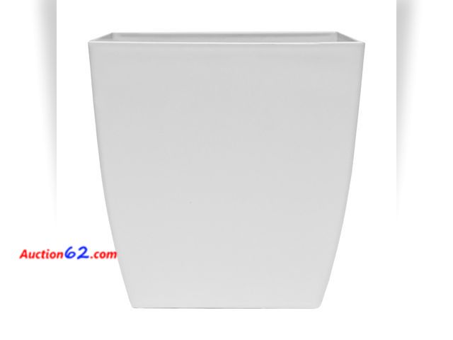 Lot 44-170j - The HC Companies Aria Self Watering Square Plant Pot w/Drainage - Planters for Outdoor Plants &amp; Indoor Plants - Lightweight &amp; UV-Res...