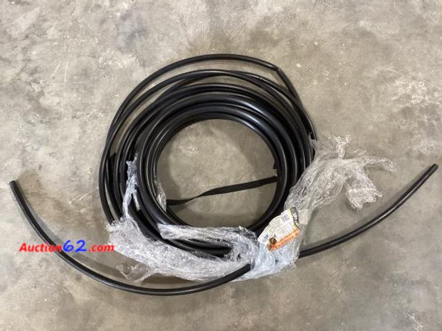 Lot 44-182g - Dig B004NPYBN0 B36 B 36 Drip Tubing, 100', Black Irrigation Pipe - • Material Type: Plastic E-Commerce Return, A basic inspection has been g...