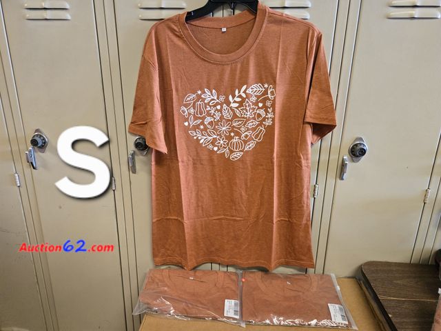 Lot 44-6683p - Lot of 3 Size Small MUPAOLO Orange Fall Heart Shirts Appears New, A basic inspection has been given to this item. Sold AS-IS.