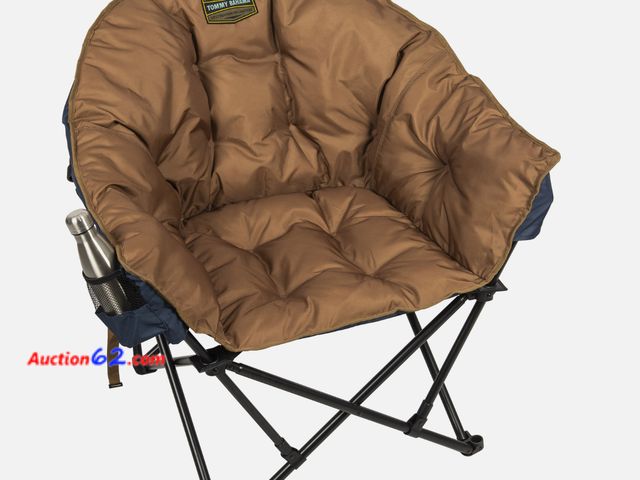 Lot 44-151w - Tommy Bahama Destination Relaxation XL Jumbo Padded Club Chair Folding Portable Appears New, A basic inspection has been given to this item....