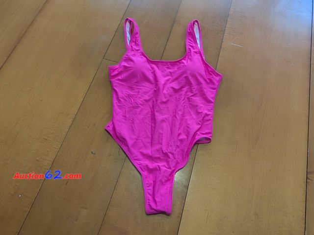Lot 44-3048g - New Size Large - MIAIULIA Pink One Piece Swimsuit - New with Tags - See Pictures