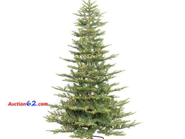 Lot 44-7005g - 6-1/2 ft. Pre-lit Aspen green fir artificial Christmas tree 500 UL listed clear lights (box damage) Appears New, A basic inspection has been...