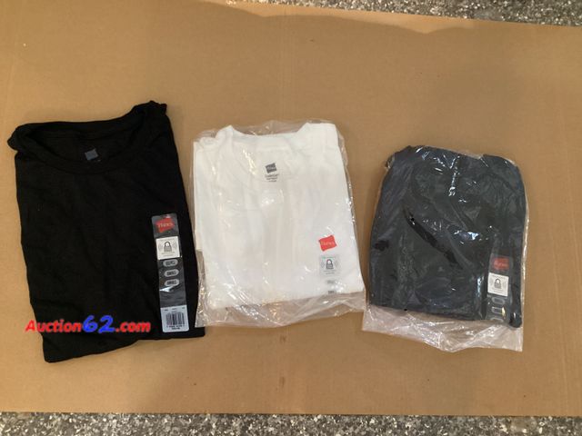Lot 44-7750i - Lot of (3) small Hanes T-shirts. (2) black, (1) white.  Appears New, A basic inspection has been given to this item. Sold AS-IS. See All Pho...