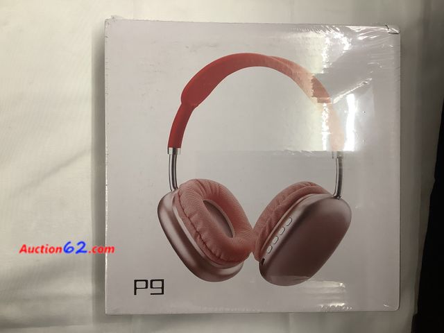 Lot 44-6186w - P9 Bluetooth Headphones, adopts 50mm-HiFi Dynamic Coil Speaker with high dynamic sensitivity, RED, NEW. See All Photo's Not Tested Never ope...