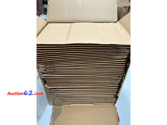 Lot 44-148a - Amazon Shipping Box with Padded Mailer Envelopes See All Photo's Appears New, A basic inspection has been given to this item. Sold AS-IS.