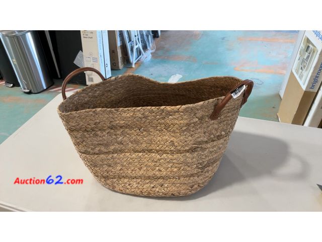 Lot 44-4005a - Woven Seagrass Basket with Leather Handles Not Tested See All Photo's E-Commerce Return, A basic inspection has been given to this item. Sol...