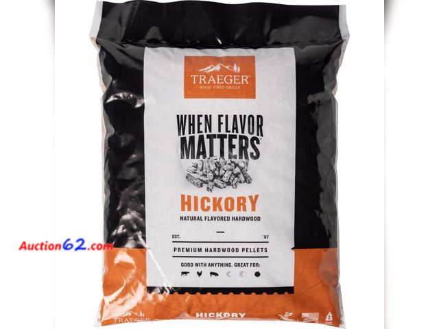 Lot 44-230e - Traeger Grills Hickory 100% All-Natural Wood Pellets for Smokers and Pellet Grills, BBQ, Bake, Roast, 18 lb. Bag Appears New, A basic inspec...