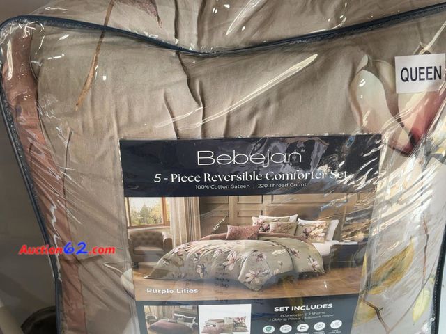 Lot 44-283M - Bebejan 5-Piece Reversible Comforter Set Purple Lilies Queen See All Photo's Appears New, A basic inspection has been given to this item. So...