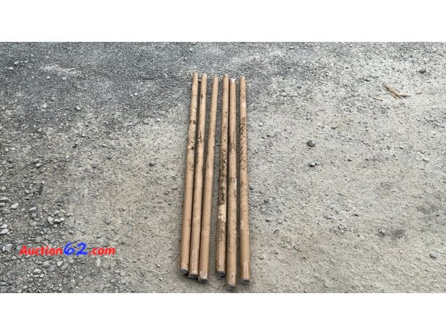 Lot 44-4011f - Lot of 6 Wooden shovel handles (red) E-Commerce Return, A basic inspection has been given to this item. Sold AS-IS. See All Photo's Not Test...