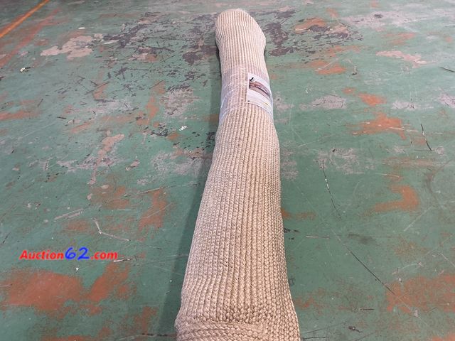 Lot 44-1340m - Threshold Outdoor Rug Cream Braids 7 ft x 10 ft Not Tested See All Photo's Dirty E-Commerce Return, A basic inspection has been given to thi...
