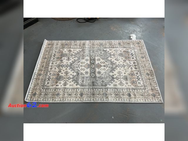 Lot 44-746i - Harmony Sand 4 Ft. X 6 Ft. Indoor Machine Washable Area Rug Not Tested See All Photo's E-Commerce Return, A basic inspection has been given ...