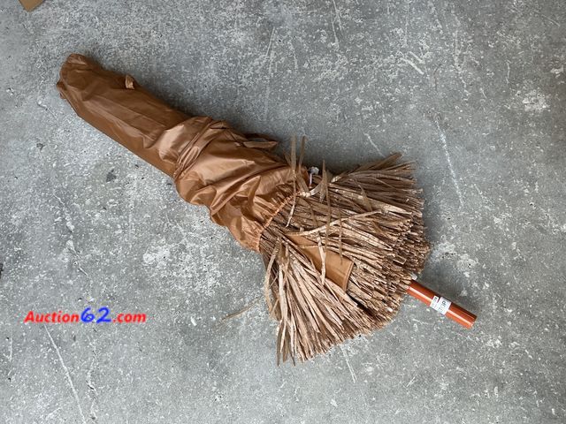 Lot 44-227 - Outdoor Patio Umbrella with Straw Skirt See All Photo's Appears New, A basic inspection has been given to this item. Sold AS-IS.