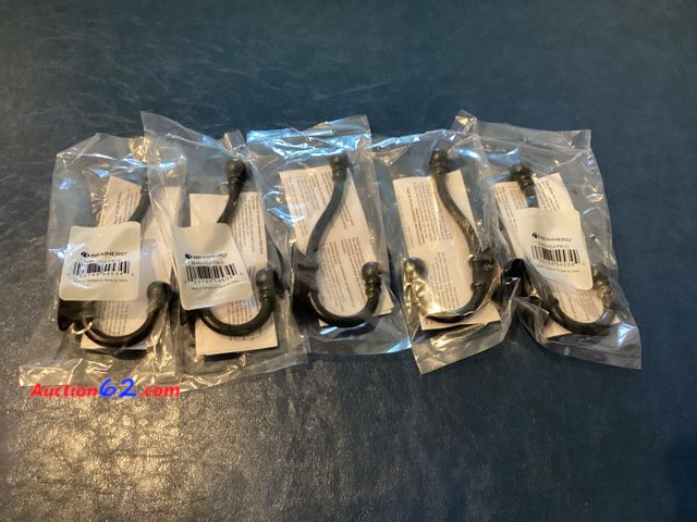 Lot 44-2056m - Lot of 5 Coat/Hat Hooks for wall. Appears New, A basic inspection has been given to this item. Sold AS-IS. See All Photo's Not Tested
