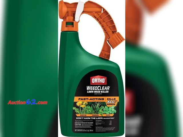 Lot 44-2671f - Ortho WeedClear Lawn Weed Killer Ready-to-Spray, 32 fl. oz. Appears New, A basic inspection has been given to this item. Sold AS-IS. Not Tes...