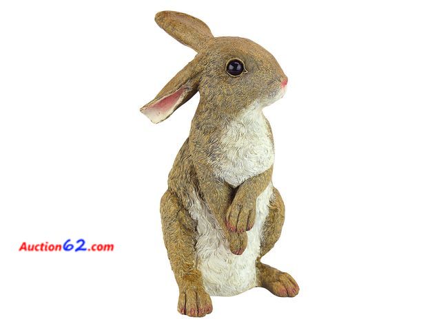 Lot 44-1972e - Design Toscano QM92008 Bunny Den Rabbits Indoor/Outdoor Set of Three Garden Animal Statues, 5 Inches Tall, Handcast Polyresin, Full Color Fi...
