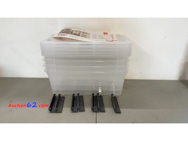 Lot 44-1639j - iris Buckle Up Storage Box, 12.9 Quart, Clear, 4 Count missing 1 latch
 E-Commerce Return, A basic inspection has been given to this item. S...