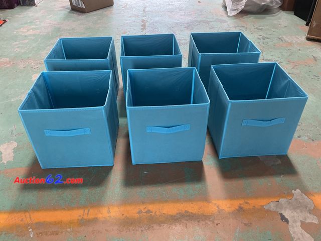 Lot 44-634g - Mix lot of Storage Bins E-Commerce Return, A basic inspection has been given to this item. Sold AS-IS. See All Photo's Not Tested