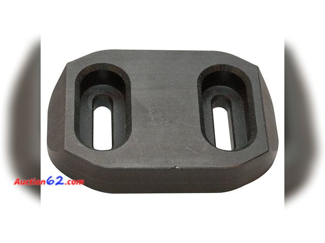 Lot 44-1906a - Stens New Skid Shoe 780-286 for Ariens 02483859, Black See All Photo's Not Tested Appears New, A basic inspection has been given to this ite...