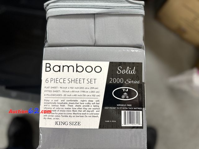 Lot 44-6113w - King size Bamboo sheet set 6pc set. Flat fitted and 4 pillow cases. See photo. Not Tested