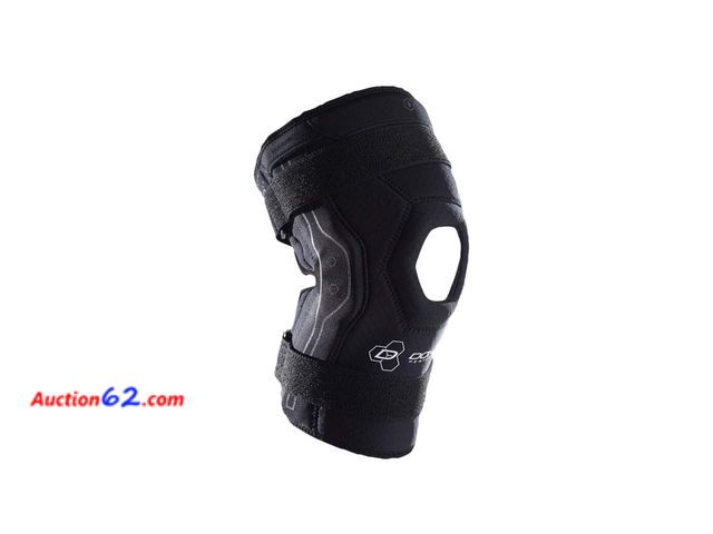 Lot 44-1865a - DonJoy Performance BIONIC Knee Support Brace: Black, Small See All Photo's Not Tested Appears New, A basic inspection has been given to this...