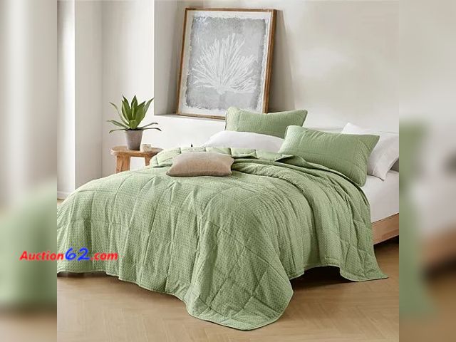 Lot 44-2563w - $127 Retail price - 510 Design Mina Waffle Weave Textured Quilt Set, One Size, Green Appears New, A basic inspection has been given to this ...