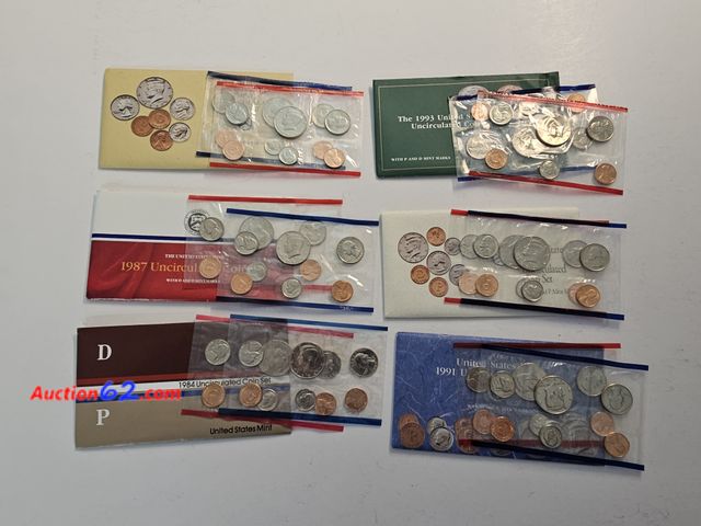 Lot 44-8500g - SIX (6) MINT SET LOT-1984, 1987, 1990, 1991, 1992 AND 1993 SETS. EACH SET HAS ALL THE PHILADELPHIA AND DENVER COINS.-NT