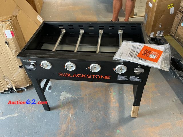 Lot 44-529e - $499 Retail price - Missing everything on top. SEE PHOTOS Blackstone 36 in. 4 Burner Omnivore Griddle E-Commerce Return, A basic inspection ...