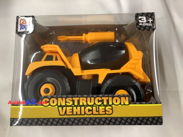 Lot 44-7594p - Cool toys construction vehicles concrete mixer comes with screwdriver to take apart. New. Ages 3+ See All Photo's Not Tested Never opened, F...