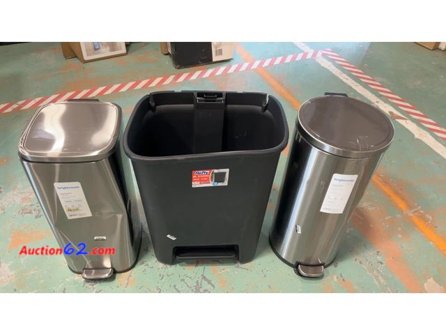 Lot 44-4047a - Lot of 3 Trash Cans: 2 Stainless Steel Step Cans, 1 Black Plastic Step Can missing one lid E-Commerce Return, A basic inspection has been gi...