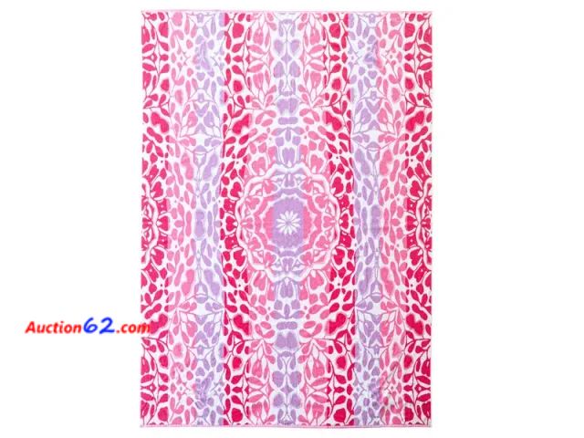 Lot 44-241g - Assorted Designs Beach Towel for Two Appears New, A basic inspection has been given to this item. Sold AS-IS.