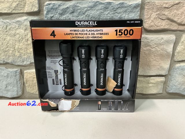Lot 44-1545b - Duracell Durabeam Ultra Hybrid LED Flashlights,1500 Lumens,Set of 4 Rechargeable See All Photo's E-Commerce Return, A basic inspection has b...