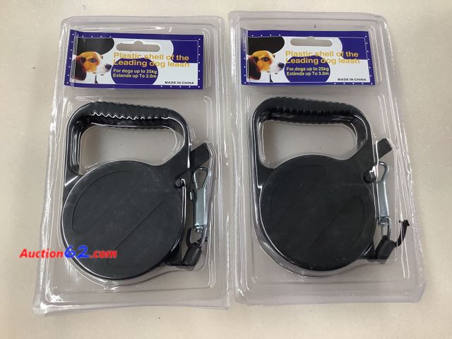 Lot 44-7602t - Set of 2 retractable pet leash for pets up to 25kg or 55 lbs. See All Photo's Not Tested Never opened, Factory Sealed