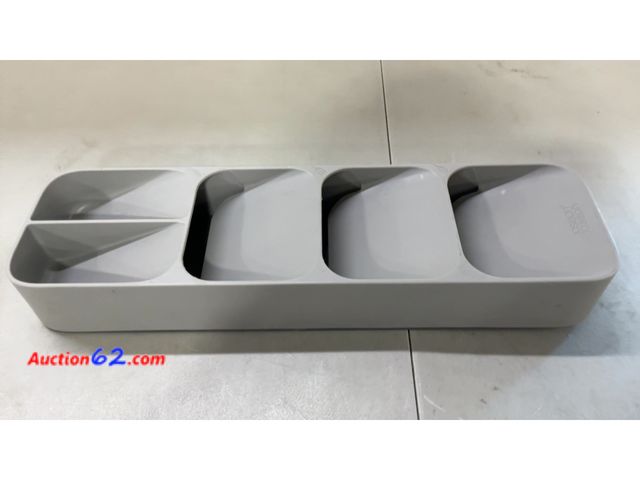Lot 44-1610e - Joseph Joseph DrawerStore Compact Cutlery Organizer Gray Not Tested See All Photo's E-Commerce Return, A basic inspection has been given to ...